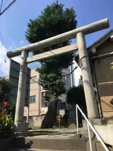 稲荷神社の鳥居