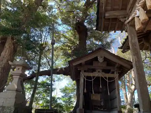 八幡神社の末社