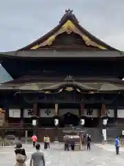 善光寺の本殿