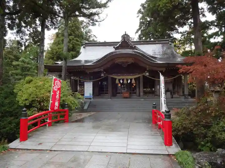 越中一宮 髙瀬神社の本殿・本堂