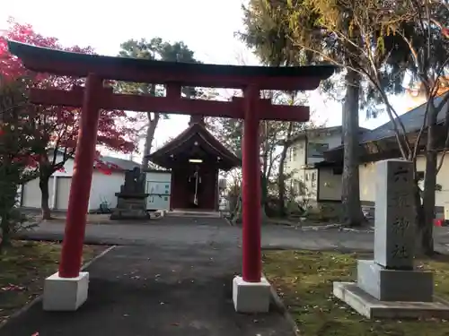 鷹栖神社の鳥居