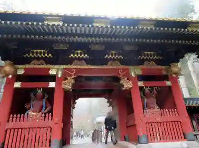 輪王寺の山門・神門