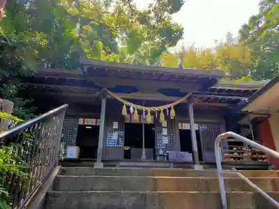 大浦諏訪神社の本殿・本堂