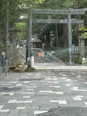 諏訪大社下社秋宮(長野県)