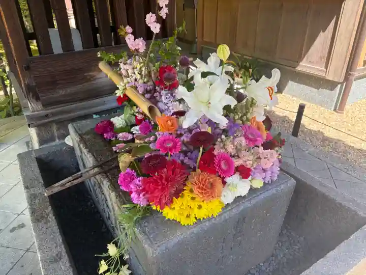 勝林寺の{uncategorized: "未分類", other: "その他", undefined: "問題あり", building: "その他建物", grave: "お墓", sacred_gate: "鳥居", guardian: "狛犬", statue: "像", buddha: "仏像", history: "歴史", nature: "自然", garden: "庭園", animal: "動物", pagoda: "塔", temizu: "手水舎", mountain_gate: "山門・神門", sanctuary: "本殿・本堂", subordinate: "末社・摂社", art: "芸術", scenery: "景色", jizo: "地蔵", ema: "絵馬", goshuin: "御朱印", omikuji: "おみくじ", items: "授与品その他", amulet: "お守り", goshuincho: "御朱印帳", eats: "食事", festival: "お祭り", votive_dance: "神楽", shichigosan: "七五三参", wedding: "結婚式", experience: "体験その他", initially: "初詣", around: "周辺", anti_infection: "感染症対策"}