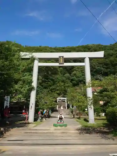 桃太郎神社（栗栖）の鳥居