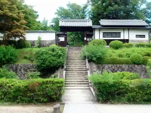 芳徳寺の建物その他