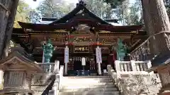 三峯神社の本殿