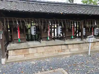羽束師坐高御産日神社の末社・摂社