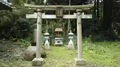 夜刀神社(愛宕神社境内社)の鳥居