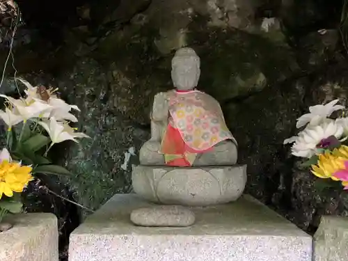 温泉寺薬師堂(岡山県)