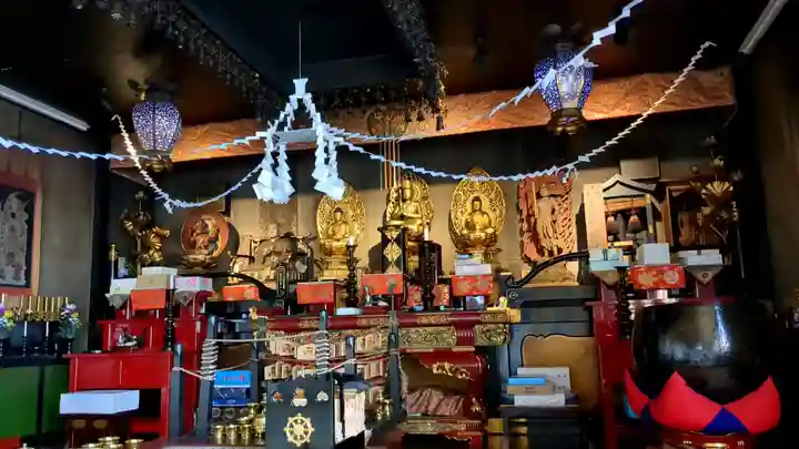 真言密寺の本殿・本堂