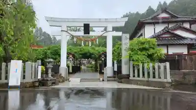 金蛇水神社の鳥居