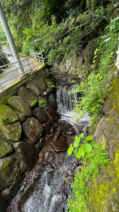 みそぎの滝社(静岡県)