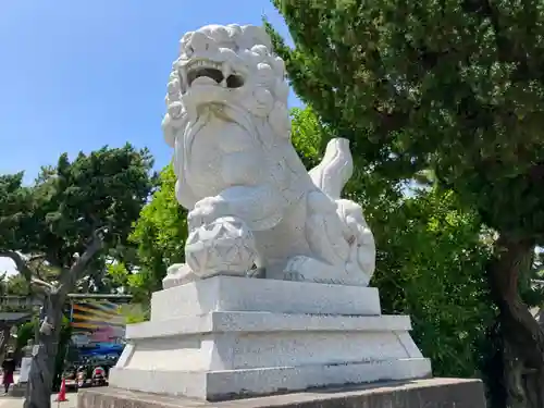 森戸大明神（森戸神社）の狛犬