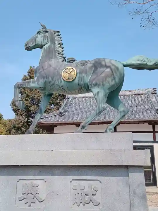 伊賀八幡宮の狛犬