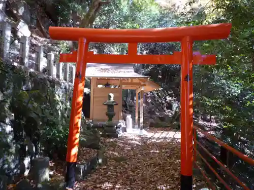 赤岩尾神社の鳥居