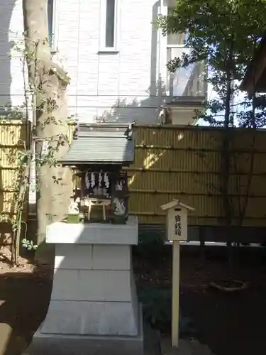 天沼八幡神社の末社・摂社