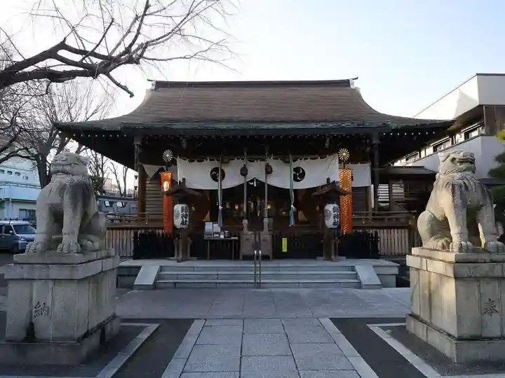 鎧神社の本殿・本堂