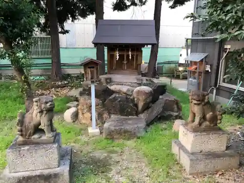 飛鳥田神社の末社