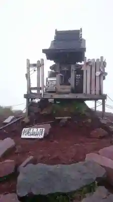 利尻山神社奥宮の本殿・本堂