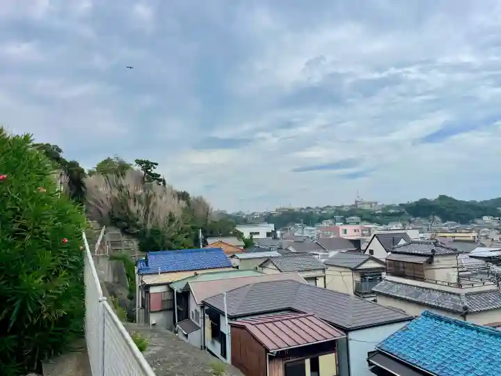 子育稲荷神社(神奈川県)
