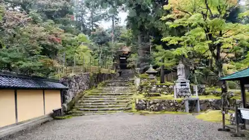 西明寺(滋賀県)
