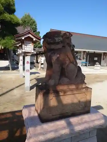高靇神社の狛犬