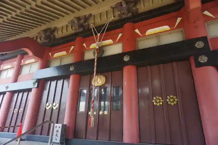 千葉寺の本殿・本堂