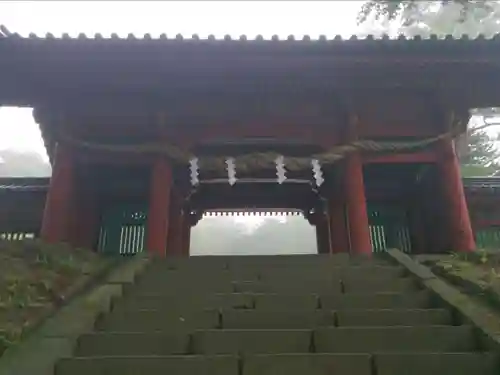 日光二荒山神社中宮祠の山門