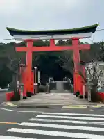 新田神社の{uncategorized: "未分類", other: "その他", undefined: "問題あり", building: "その他建物", grave: "お墓", sacred_gate: "鳥居", guardian: "狛犬", statue: "像", buddha: "仏像", history: "歴史", nature: "自然", garden: "庭園", animal: "動物", pagoda: "塔", temizu: "手水舎", mountain_gate: "山門・神門", sanctuary: "本殿・本堂", subordinate: "末社・摂社", art: "芸術", scenery: "景色", jizo: "地蔵", ema: "絵馬", goshuin: "御朱印", omikuji: "おみくじ", items: "授与品その他", amulet: "お守り", goshuincho: "御朱印帳", eats: "食事", festival: "お祭り", votive_dance: "神楽", shichigosan: "七五三参", wedding: "結婚式", experience: "体験その他", initially: "初詣", around: "周辺", anti_infection: "感染症対策"}