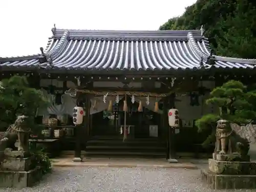 玉祖神社の本殿・本堂