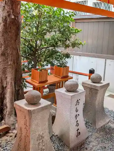 大歳社(住吉大社末社)の{uncategorized: "未分類", other: "その他", undefined: "問題あり", building: "その他建物", grave: "お墓", sacred_gate: "鳥居", guardian: "狛犬", statue: "像", buddha: "仏像", history: "歴史", nature: "自然", garden: "庭園", animal: "動物", pagoda: "塔", temizu: "手水舎", mountain_gate: "山門・神門", sanctuary: "本殿・本堂", subordinate: "末社・摂社", art: "芸術", scenery: "景色", jizo: "地蔵", ema: "絵馬", goshuin: "御朱印", omikuji: "おみくじ", items: "授与品その他", amulet: "お守り", goshuincho: "御朱印帳", eats: "食事", festival: "お祭り", votive_dance: "神楽", shichigosan: "七五三参", wedding: "結婚式", experience: "体験その他", initially: "初詣", around: "周辺", anti_infection: "感染症対策"}