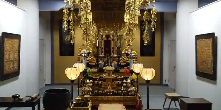 眞久寺の本殿・本堂