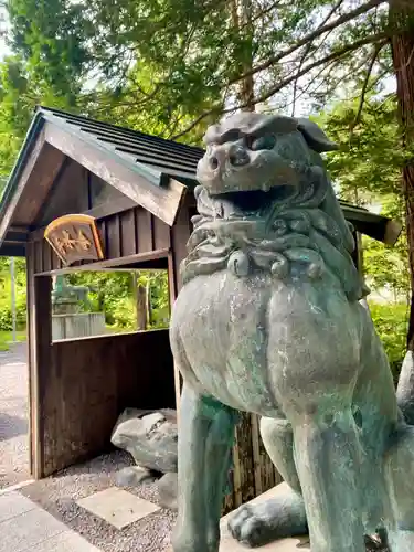 由仁神社(北海道)