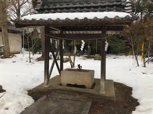 石作神社玉作神社の手水舎