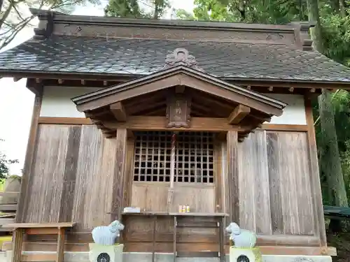 羊神社の本殿・本堂