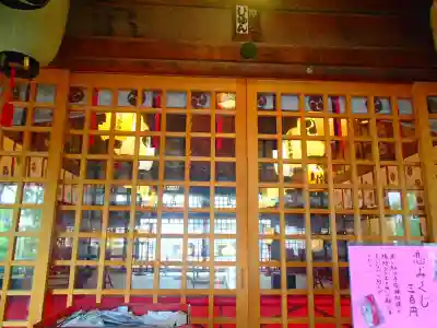 重蔵神社の本殿・本堂