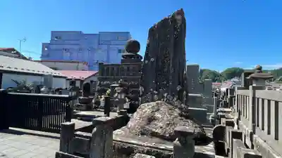 常瑞寺の像