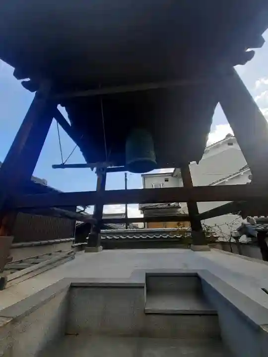 専念寺の{uncategorized: "未分類", other: "その他", undefined: "問題あり", building: "その他建物", grave: "お墓", sacred_gate: "鳥居", guardian: "狛犬", statue: "像", buddha: "仏像", history: "歴史", nature: "自然", garden: "庭園", animal: "動物", pagoda: "塔", temizu: "手水舎", mountain_gate: "山門・神門", sanctuary: "本殿・本堂", subordinate: "末社・摂社", art: "芸術", scenery: "景色", jizo: "地蔵", ema: "絵馬", goshuin: "御朱印", omikuji: "おみくじ", items: "授与品その他", amulet: "お守り", goshuincho: "御朱印帳", eats: "食事", festival: "お祭り", votive_dance: "神楽", shichigosan: "七五三参", wedding: "結婚式", experience: "体験その他", initially: "初詣", around: "周辺", anti_infection: "感染症対策"}