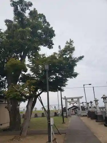 大門神社の建物その他