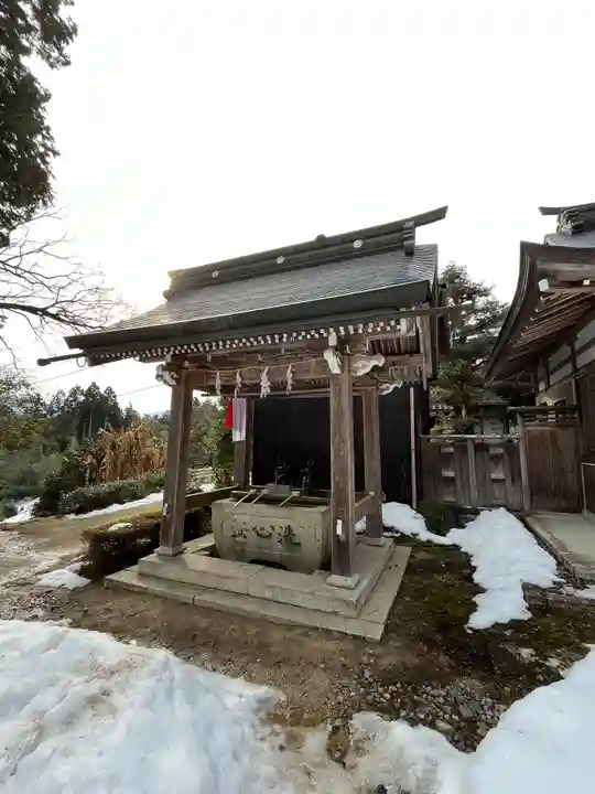 田中神社の手水舎