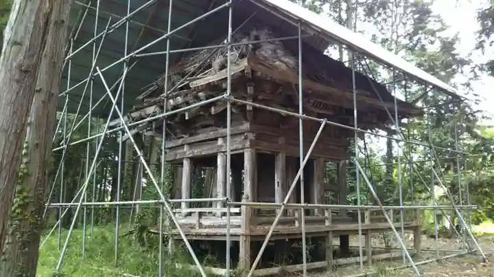 荒橿神社の本殿・本堂