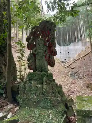 河上神社の仏像