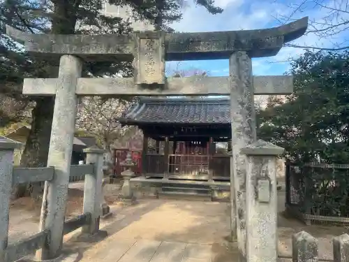 荒胡子神社の{uncategorized: "未分類", other: "その他", undefined: "問題あり", building: "その他建物", grave: "お墓", sacred_gate: "鳥居", guardian: "狛犬", statue: "像", buddha: "仏像", history: "歴史", nature: "自然", garden: "庭園", animal: "動物", pagoda: "塔", temizu: "手水舎", mountain_gate: "山門・神門", sanctuary: "本殿・本堂", subordinate: "末社・摂社", art: "芸術", scenery: "景色", jizo: "地蔵", ema: "絵馬", goshuin: "御朱印", omikuji: "おみくじ", items: "授与品その他", amulet: "お守り", goshuincho: "御朱印帳", eats: "食事", festival: "お祭り", votive_dance: "神楽", shichigosan: "七五三参", wedding: "結婚式", experience: "体験その他", initially: "初詣", around: "周辺", anti_infection: "感染症対策"}
