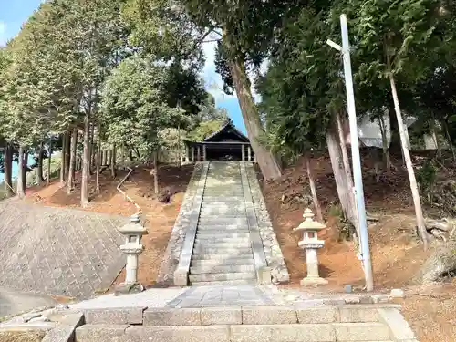 油日神社の建物その他