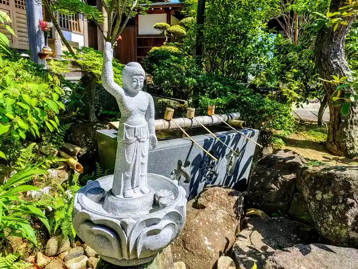 崇福寺の手水舎