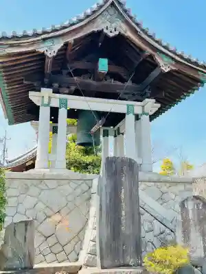 善徳寺の{uncategorized: "未分類", other: "その他", undefined: "問題あり", building: "その他建物", grave: "お墓", sacred_gate: "鳥居", guardian: "狛犬", statue: "像", buddha: "仏像", history: "歴史", nature: "自然", garden: "庭園", animal: "動物", pagoda: "塔", temizu: "手水舎", mountain_gate: "山門・神門", sanctuary: "本殿・本堂", subordinate: "末社・摂社", art: "芸術", scenery: "景色", jizo: "地蔵", ema: "絵馬", goshuin: "御朱印", omikuji: "おみくじ", items: "授与品その他", amulet: "お守り", goshuincho: "御朱印帳", eats: "食事", festival: "お祭り", votive_dance: "神楽", shichigosan: "七五三参", wedding: "結婚式", experience: "体験その他", initially: "初詣", around: "周辺", anti_infection: "感染症対策"}
