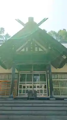由仁神社の本殿・本堂