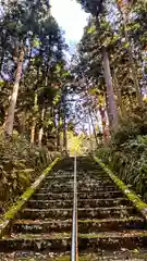 三輪神社阿弥陀堂(滋賀県)